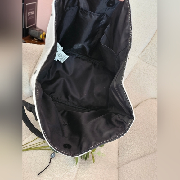 Puma hand-carry/shoulder white tote bag! - Picture 7 of 9